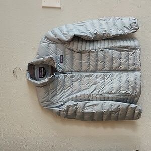Patagonia XS women's light blue down jacket
